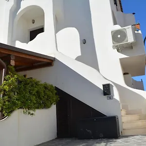 Casa Della Vespa Orosei